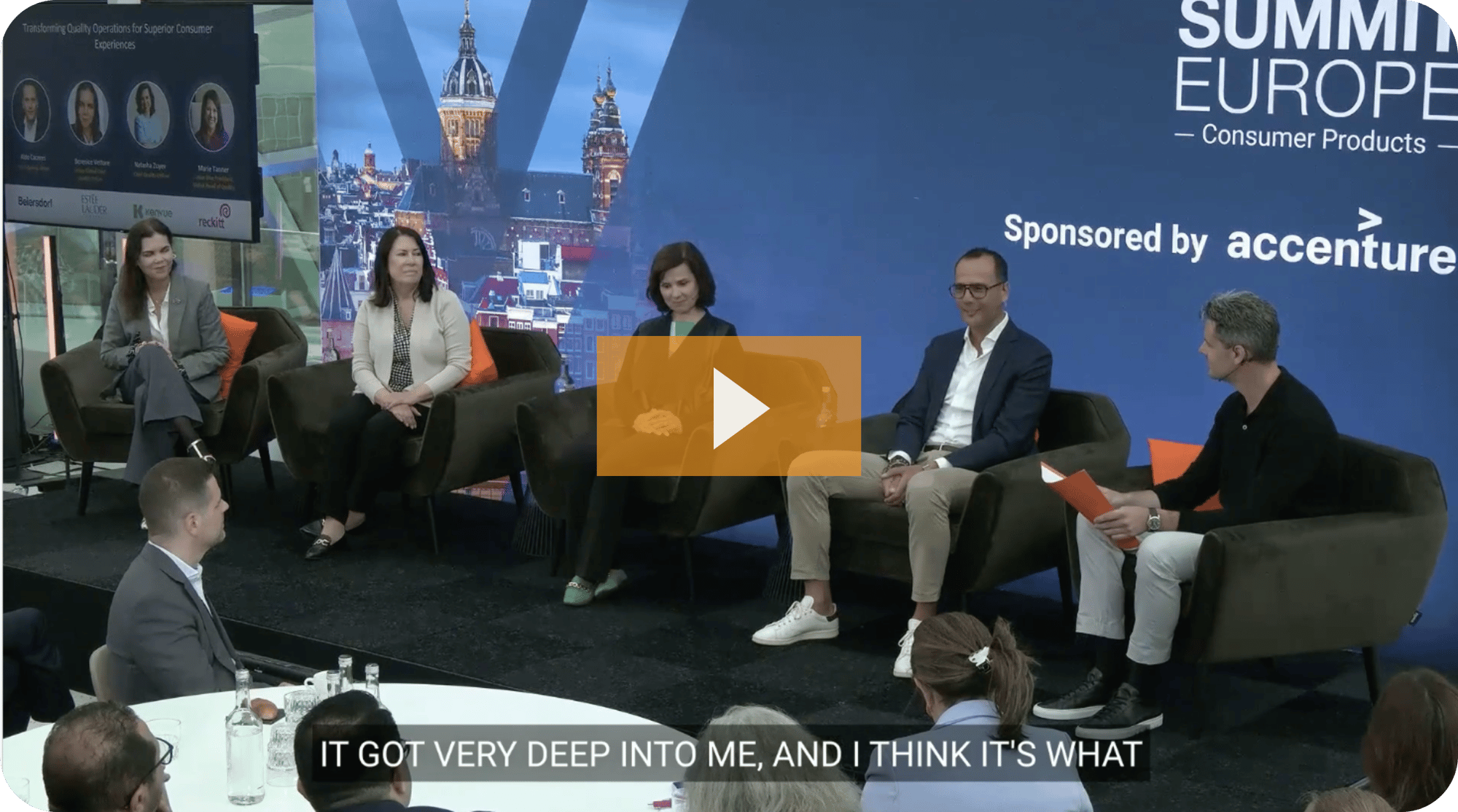 customer-voices-video-image1
